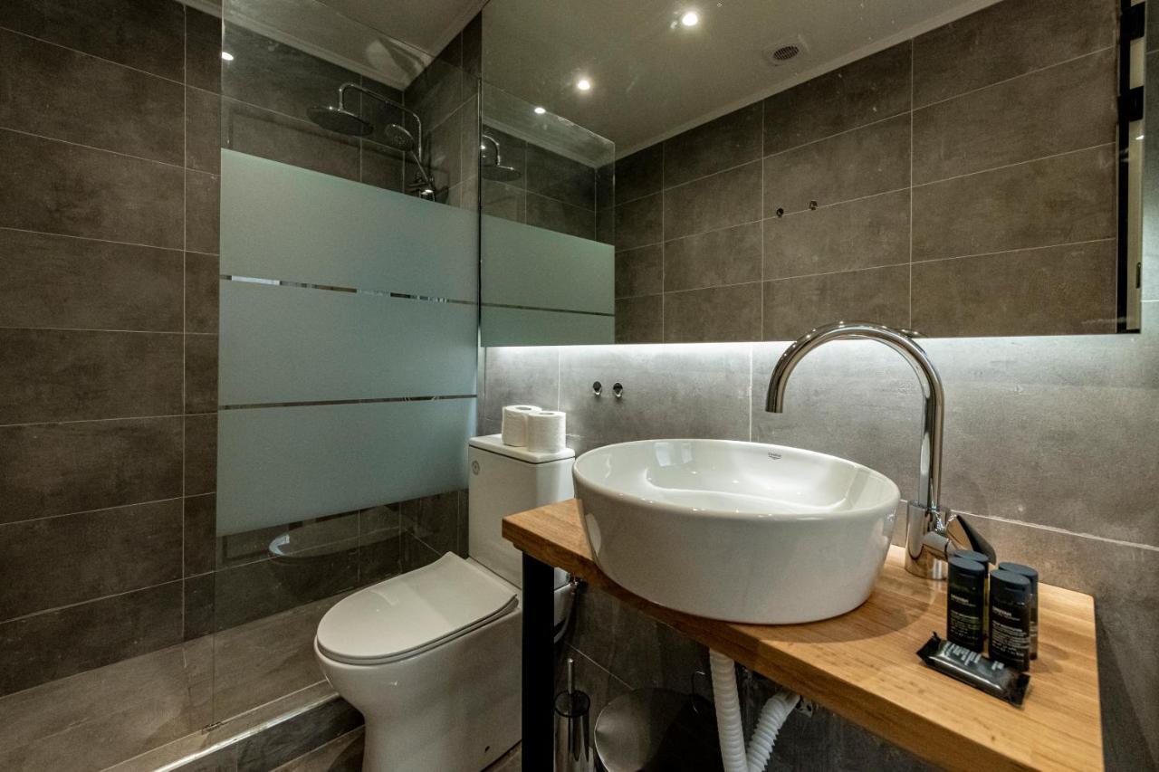 Phaedrus Living: City Center Executive Flat Stadiou Athens Exterior photo